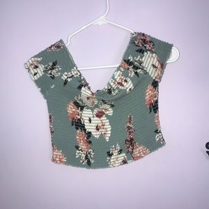 KENDALL&KYLIE crop top